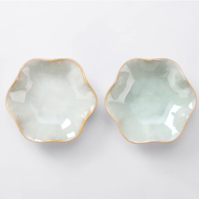 JAMEND CLXP Lotus Leaf Shape Decorative Ring Tray, Small Key Bowl, Ceramic Trinket Tray Jewelry Dish Organizing Necklace Earrings, Home Decoration for Mom Best Friend Sister, Light Green.