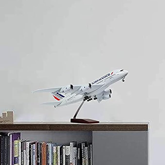 1:160 Scale Diecast Airplane Model with Light, Large Resin Aircraft Replica for Collection & Display, White