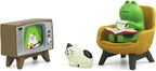 Mevodeata Cute Mini Frog and Cat Figurine with Small Sofa and TV Resin Figure for Office Home Decor Perfect Cute Frog Gift and Cat Gift