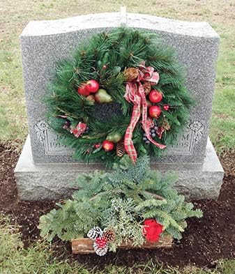 Roventeur Wreath Hanger Flex 7-9" - Headstone Wreath Hanger - Flexible Fit for Tombstones 7"-9" - Solid Aluminum - Rust and Stain Resistant
