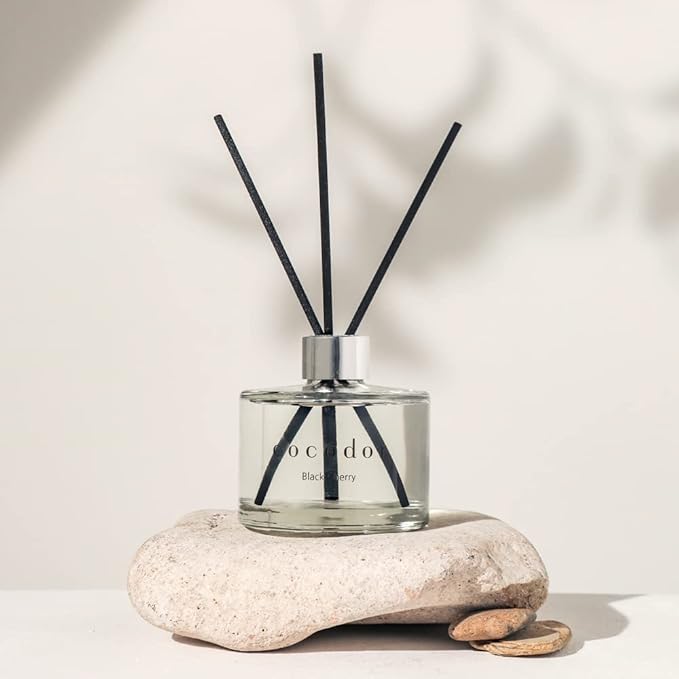 COCODOR Signature Reed Diffuser Set/Black Cherry / 6.7oz /1 Pack/Home Fragrance Diffuser, Oil Scent Diffuser for Bathroom Shelf Decor
