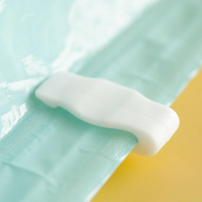 10 Pack Vacuum Storage Bags Sealing Clip Reusable Zipper Labor Saver Sliding Grip for Bags Space Saving Clothes Bedding and Food Preservation