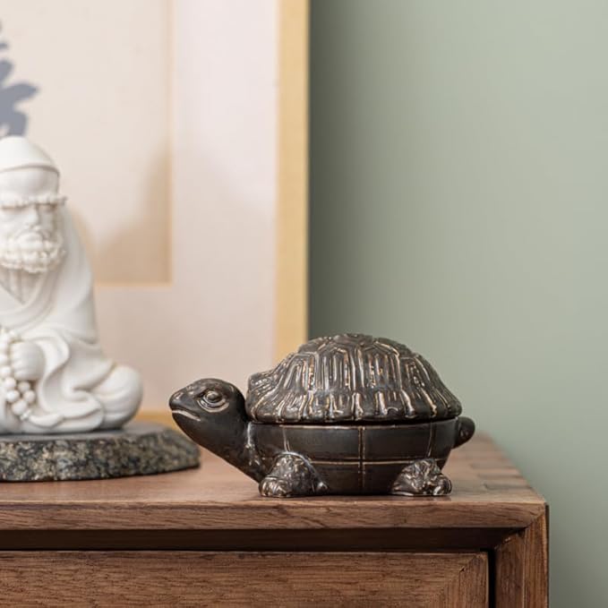 Turtle-Shaped Ceramic Ashtray with Lid, Windproof Design for Indoor/Outdoor Use – Desktop Organizer for Cigarettes, Coins & Keys – Home & Office Decor, Unique Creative Gift