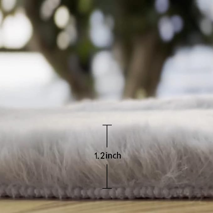 Faux Rabbit Fur Washable Rugs for Bedroom Light Grey Fluffy Rug for Living Room Non Slip Faux Fur Rug for Hallway 2x6 Shaped Rugs