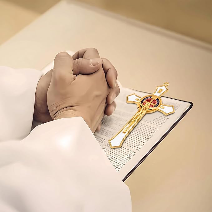 St Benedict Crucifix White,Crucifix Wall Cross for Catholic Decor,Medalla De San Benito,Jesus Christ Hanging Cross Wall Decor,Crucifijo Del Perdon,Saint Benedict Medal Prayer for Home Decoration