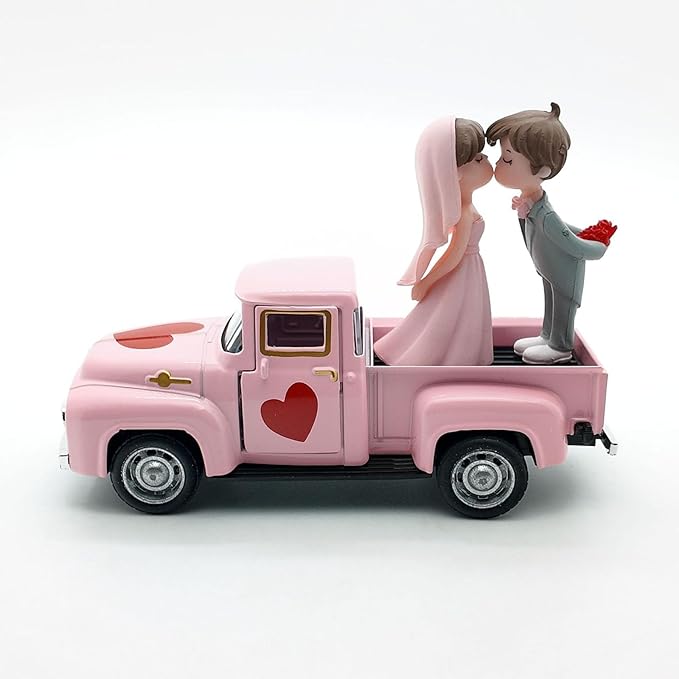 Alloy Retro Car Decors Antique Truck Model with Couple Figurines for Weddings Party Centerpieces and Home Shelf Display Couple Figurine Home Decors