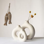 CEMABT White Donut Vase Hollow Ceramic Vase for Flowers Handmade Minimalist Boho ins Style Modern Home Decor for Wedding Dinner Table Party Living Room Office Bedroom（L，White）