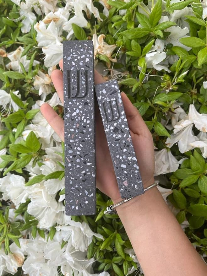 A&S Mezuzot A&S Modern Stone Mezuzah Case Design, Mezuza Cover for Scroll Protection, Easy Peel and Stick Houswarming Gift and Home Blessing