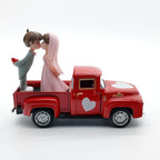 Alloy Retro Car Decors Antique Truck Model with Couple Figurines for Weddings Party Centerpieces and Home Shelf Display Couple Figurine Home Decors