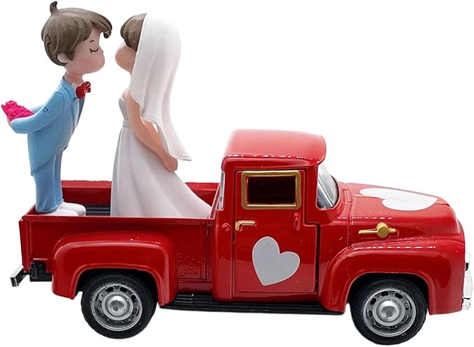 Alloy Retro Car Decors Antique Truck Model with Couple Figurines for Weddings Party Centerpieces and Home Shelf Display Couple Figurine Home Decors