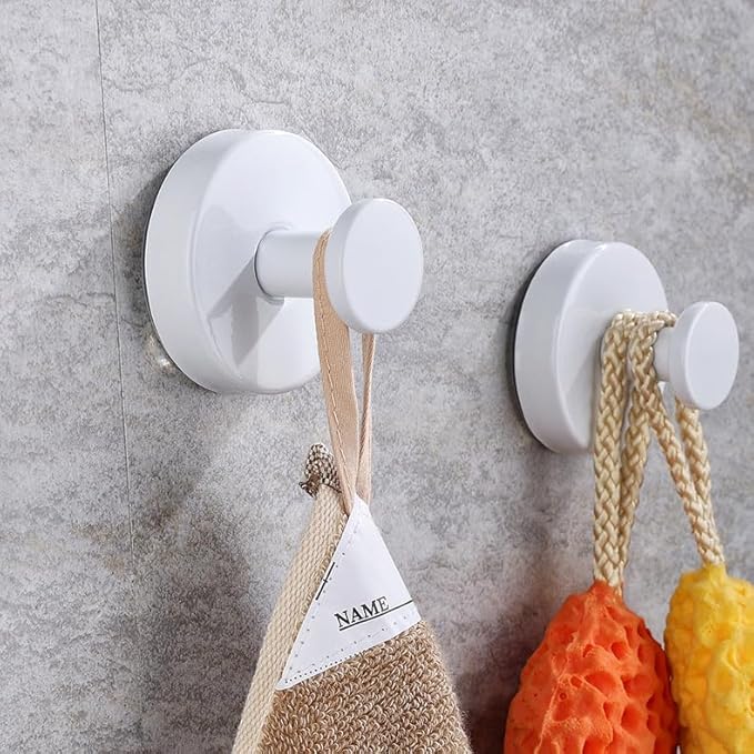 Linwnil Suction Cup Hooks for Glass Window, 2025 Upgraded Christmas Wreath Door Hanger, No Drill Suction Cup Hooks for Wreaths on Glass, Garland Wreath Hangers for Front Door Shower