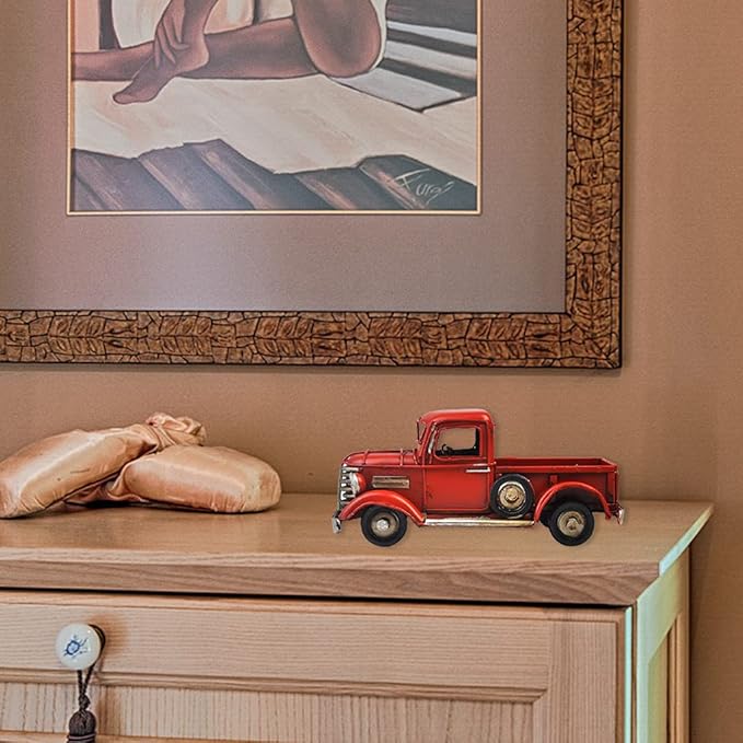 Vintage Truck Tabletop Ornaments Metal Truck Planter Farmhouse Christmas Holiday Decorations Metal Truck Planter