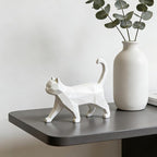 Cynkeyee Geometric Knick Knacks Cat Statue - Modern Resin Sculpture for Home Decor Minimalist Bookshelf Desk Figurine Small White Trinkets for Shelf Decor Office Decoration Accent 6x5x1.6 Inches