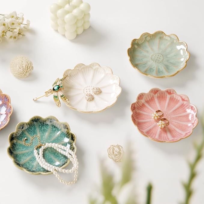 Lotus Ring Holder Dish Small Indoor Ash Tray, Ceramic Dessert Plate Trinket Jewelry Holder Organizing Necklace Earrings for Parents Friends Sister, All Jewelries Are NOT Included, Retro Blue.