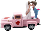 Alloy Retro Car Decors Antique Truck Model with Couple Figurines for Weddings Party Centerpieces and Home Shelf Display Couple Figurine Home Decors