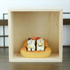 Mevodeata 2Pcs Cute Mini Cat Figurine with Bread Sofa Resin Cat Figure for Office Home Decor - Cute Cat Gift for Cat Lovers