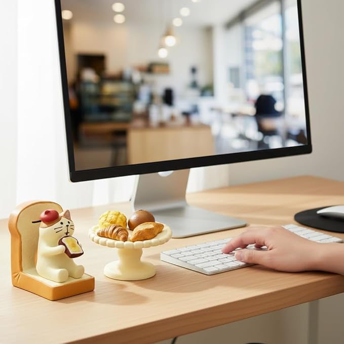Cute Mini Bread Cat Figurine Set – Kawaii Resin Cat with Miniature Dessert Table Figure for Desk Shelf Home Decor, Adorable Cat Lover Gift (Bread Set)