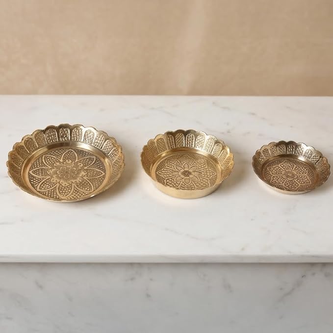Shubhkart Premium Solid Brass Nakshi Plate Set (3 Sizes: L/M/S) – Handcrafted Decorative Puja Plates for Aarti, Temple, Festivals & Home Mandir Décor | Elegant Brass Thali Set for Diwali & Gifting