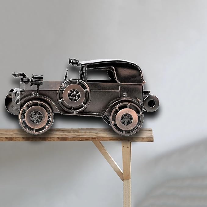 Metal Antique Vintage Car Model Handcrafted，Vintage Car Model Old Vintage Car Model Car Sculpture Antique Classic Car Ornament for Car Arts Craft Office Home Desktop Decoration Hobbies (Bronze 2)