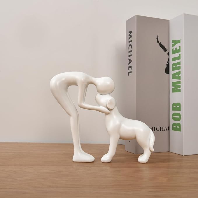 Dog Sculpture Home Decor Cute Man and Dog Statue Decoration for Office、Living Room、Bedroom、Home， Memory Gifts for Pet Lovers (White)