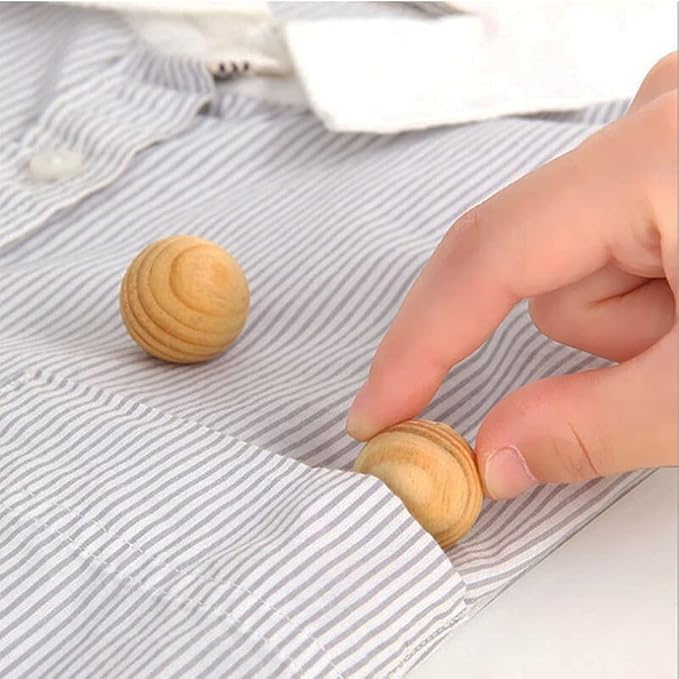 30pcs Cedar Blocks for Clothes Storage Natural Aromatic Cedar Balls Closet Freshener Clothes Protection Mustiness Prevention with Satin Bag, Small