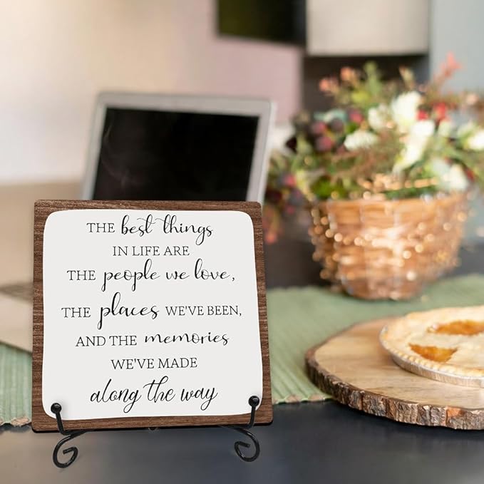 5” Motivational Wooden Sign Decoration - The Best Things In Life Are The People We Love - Rustic Wood Plaque Decor For Home Office Desk Shelf Decor Inspirational Gifts For Women Men - A18