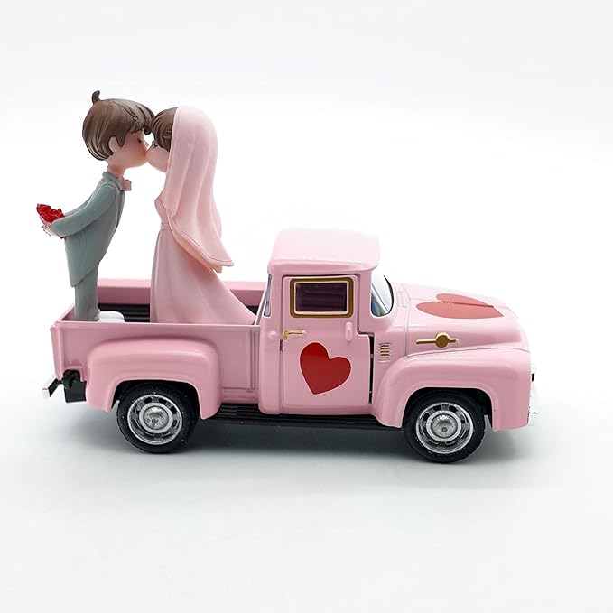 Alloy Retro Car Decors Antique Truck Model with Couple Figurines for Weddings Party Centerpieces and Home Shelf Display Couple Figurine Home Decors