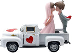 Alloy Retro Car Decors Antique Truck Model with Couple Figurines for Weddings Party Centerpieces and Home Shelf Display Couple Figurine Home Decors