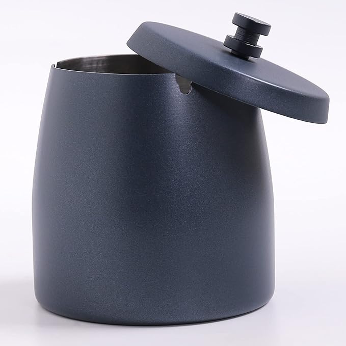 Large Ashtray with Lid for Cigarette, Stainless Steel Smokeless Odorless Windproof Ash tray for Home Office Tabletop Outside Patio Outdoor Balcony(3.93''x3.2''x3.82'')