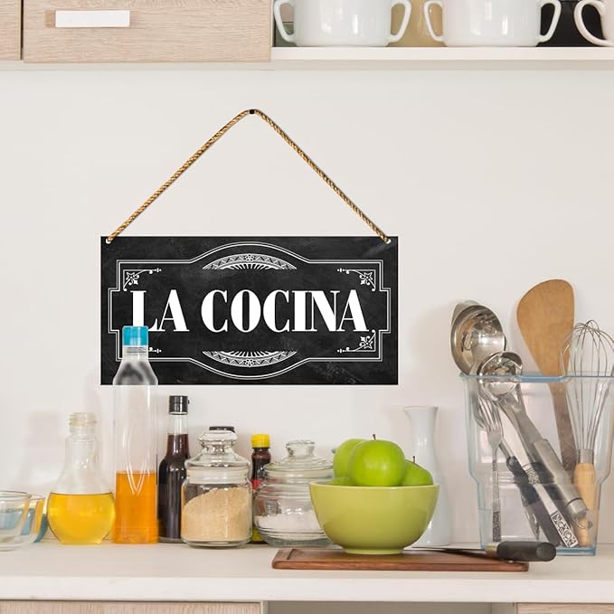 Kitchen Wood Sign Decor, La Cocina Spanish Door Wall Sign Decoration for Farmhouse Kitchen Dining Room Decor Hanging Sign, Housewarming Gifts for New House Home Women Men