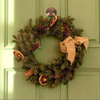 Linwnil Suction Cup Wreath Hanger，Suction Cup Hooks Hanging 10 Lbs，Waterproof Suction Cup Wreath Holder for Windows, Shower, Wreaths，Smooth Doors (Rosegold, 4 Pack)