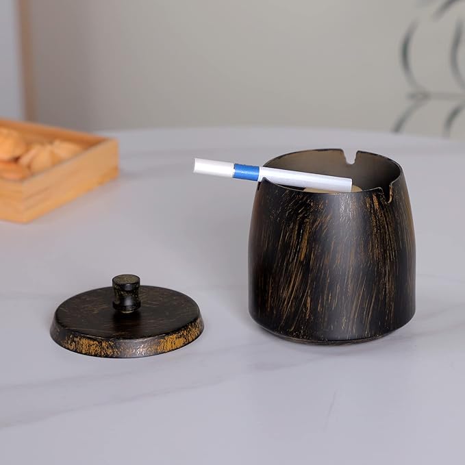 Ashtray with Lid for Cigarette, Stainless Steel Smokeless Odorless Windproof Ashtrays for Home Office Tabletop Outside Patio Outdoor Balcony(3.54''x2.8''x3.38'')
