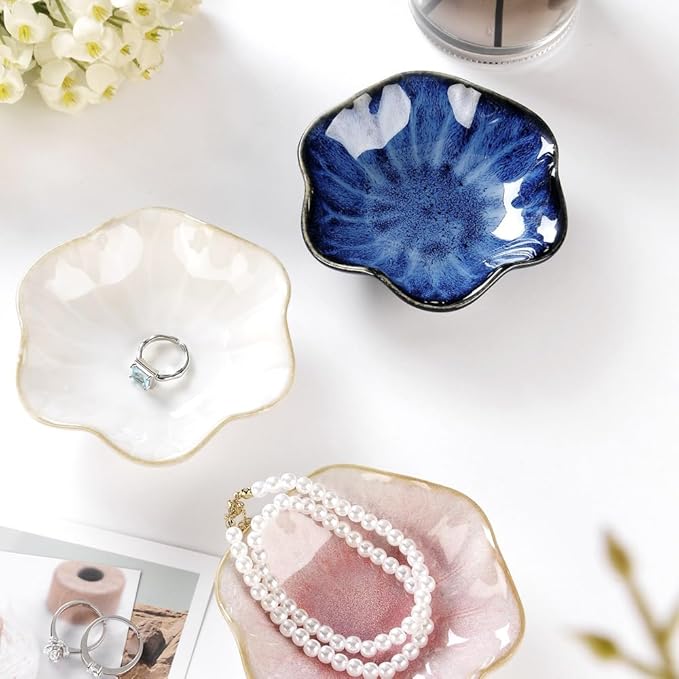 JAMEND CLXP 2PCS Lotus Leaf Shape Ring Holder Dish, Small Key Bowl, Ceramic Trinket Tray Jewelry Dish Organizing Necklace Earrings for Mom Friend Sister, All Jewelries Are NOT Included. Blue+Pink.…