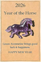 Lucky Crystal Horse — A Symbol of Wisdom & Success (2026), Clear Horse Crystal Figurine with Card, A Timeless Symbol For Fresh Starts And Bold Journeys Ahead, Welcome New YearDecorative Gift (Purple)