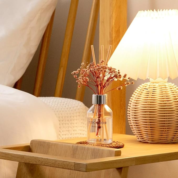 COCODOR Flower Reed Diffuser Set / 3.4oz / White Musk/Scent Diffuser with Sticks Home Fragrance Reed Diffuser for Bathroom Shelf Decor