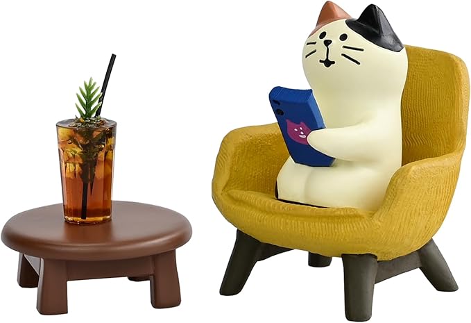 Mevodeata Cute Cat Playing Phone on Sofa and Drinking Coffee Figurine for Office Home Decor - Cute Cat Gift for Cat Lovers