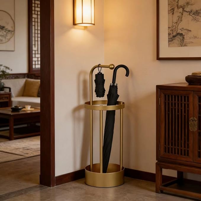 Golden Metal Umbrella Stand, 65cm Freestanding Umbrella Holder with Hooks, Round Base Umbrella Rack for Long & Foldable Umbrellas, Sturdy Iron Umbrella Organizer for Entryway, Home, Office, Hotel