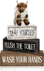 Moucuny 4 Pcs Highland Cow Bathroom Decor Set Funny Rustic Wooden Tiered Tray Signs with Highland Cow Toilet Figurine, Farmhouse Bathroom Shelf Decor, Etiquette Reminders for Restroom Toilet Vanity