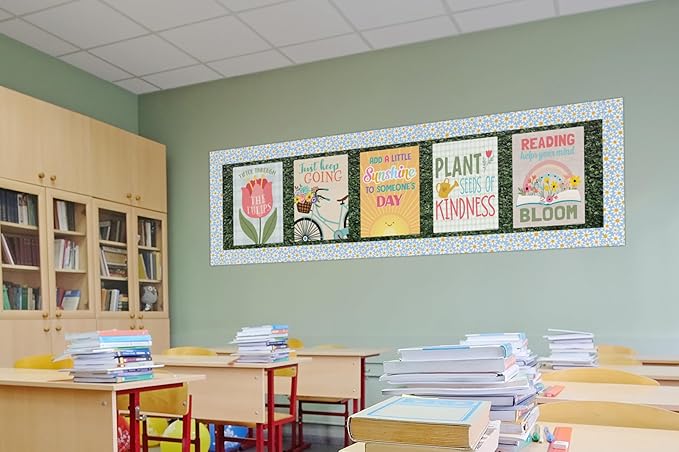 Teacher Created Resources Fun Size Boxwood Better Than Paper® Bulletin Board Roll (TCR77444)