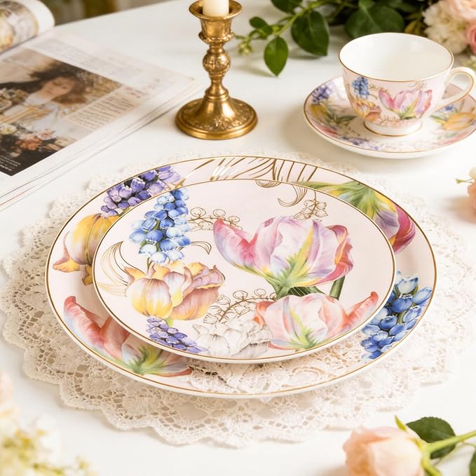 KAMMAK Ceramic Decorative Plate Set of 2, Porcelain Plates for Kitchen Dining Room Wine Cabinet Home Decor, Vintage Collector Plates with 2 Display Stand, Tulip (8-inch + 10.5-inch)