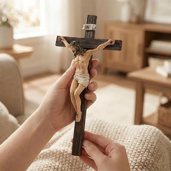 Kreative&Kind Catholic Crucifix Wall Cross, 10 Inch Jesus Cross for Wall, Hanging Realistic Crucifix Catholic Cross, Crucifijos Catolicos, Cristos Catolicos Home Décor, Religious Wall Art for Altar, Religious Gift
