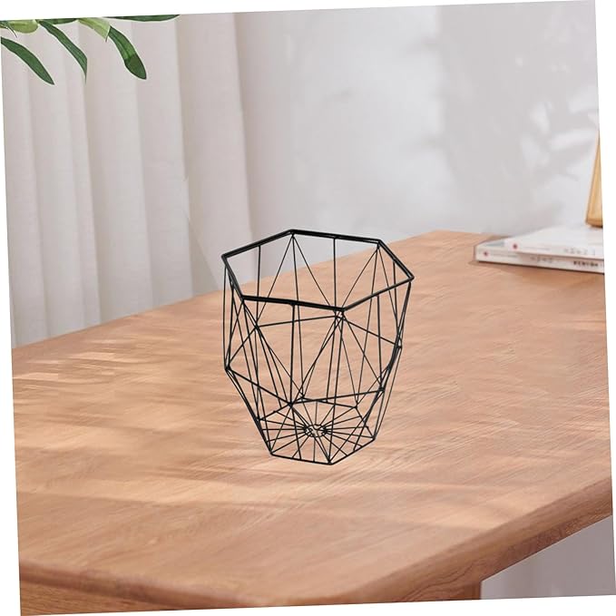 DECHOUS Metal Umbrella Stand Rack Versatile Indoor Umbrella Holder for Entryway Sturdy Construction Space-saving Design