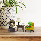 Mevodeata Cute Mini Frog Figurine with Small Sofa Resin Frog Figure for Office Home Decor - Cute Frog Gift for Frog Lovers