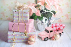 Valentine’s Day Metal Farm Truck with 2 Hearts, Valentines Decorations Vintage Love Romantic Tiered Tray Decor Mini Diecast Pickup Truck Model for Tabletop Shelf Table Décor 4.8inch