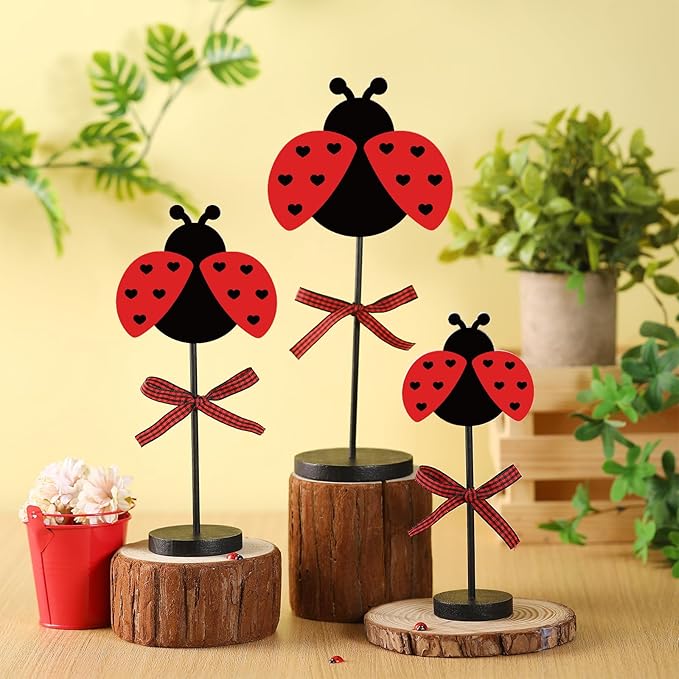 Maitys 3 Pcs Summer Ladybug Decor Set Table Decor Wooden Tabletop Centerpiece Sign for Home Kitchen Bedroom Baby Shower Party Decorations
