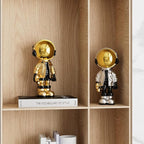 EZ4ENCE Figurine Statue Astronaut Sculpture Spaceman Decor,Sculptures Home Decor,Arts Silver Shelf Decoration,Cool Metal Mask Table Decor,Large Spaceman Figure Ornament