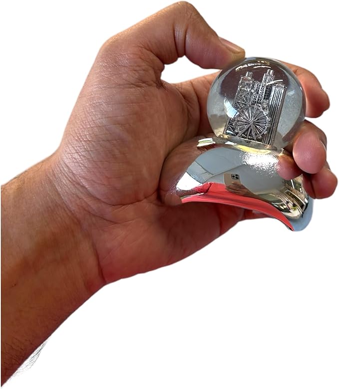 Chicago Cloud Gate 'The Bean' Snow Globe Souvenir by Butt Bat