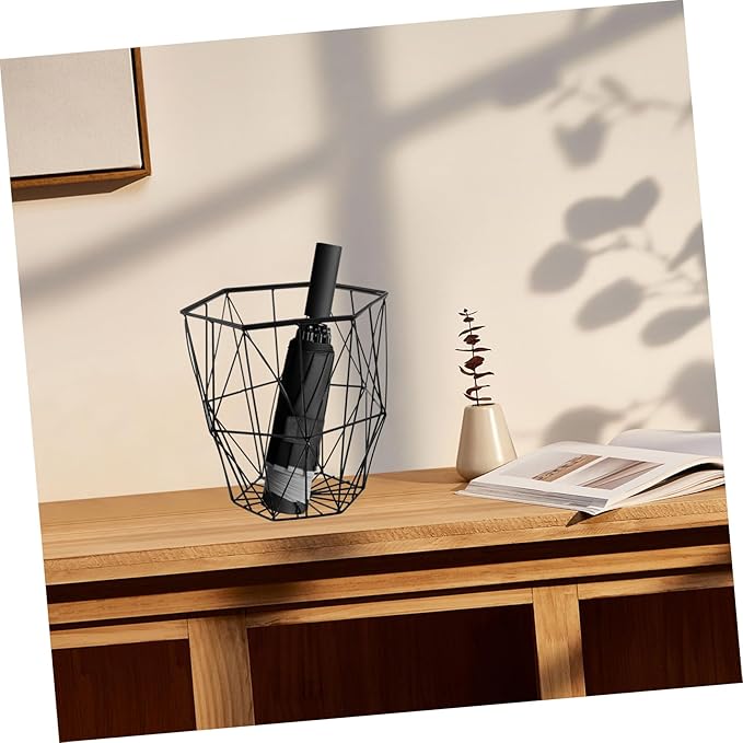 DECHOUS Metal Umbrella Stand Rack Versatile Indoor Umbrella Holder for Entryway Sturdy Construction Space-saving Design
