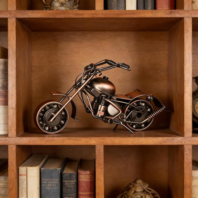 Metal Motorcycle Model - Collectible Moto Decor, Ideal Motorcycle Gifts for Men, Handcrafted Metal Replica for Study/Office/Living Room Decoration（Large）