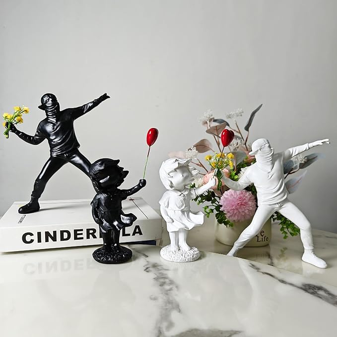 Banksy Street Graffiti Art Statue,Love Balloon Girl Room Decor,Resin Ornaments,Living Room Dining Desk Decorations,Bookshelf Decorative Objects(Black)